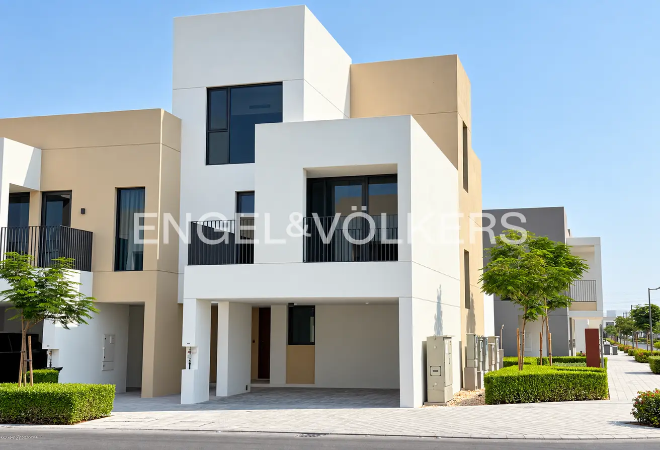 166048896 - Property Main Image