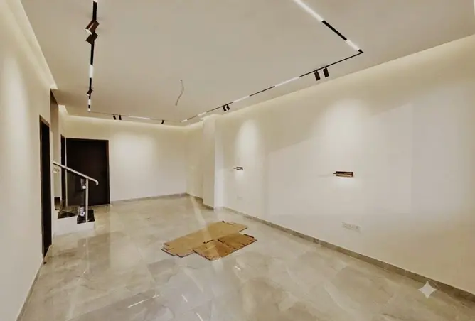 160969428 - Property Image 3