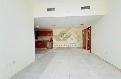 Apartment - 2 Bedrooms - 3 Bathrooms for rent in Mankhool Road - Bur Dubai - Dubai
