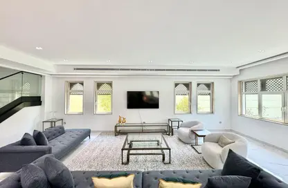 Villa - 4 Bedrooms - 5 Bathrooms for rent in Regional Large - Regional - Jumeirah Park - Dubai