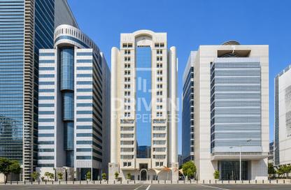 Full Floor - Studio - 2 Bathrooms for rent in Al Danah - Abu Dhabi