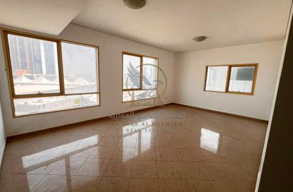 Apartment - 3 Bedrooms - 3 Bathrooms for rent in Al Taawun Street - Al Taawun - Sharjah