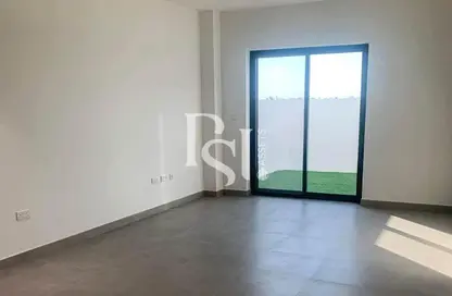 Townhouse - 2 Bedrooms - 4 Bathrooms for rent in Al Ghadeer 2 - Al Ghadeer - Abu Dhabi