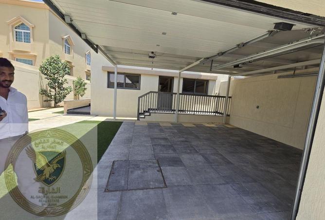 121118401 - Property Image 3