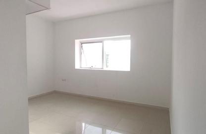 Apartment - Studio - 1 Bathroom for rent in Al Taawoon Tower 1 - Al Taawoon Towers - Al Khan - Sharjah
