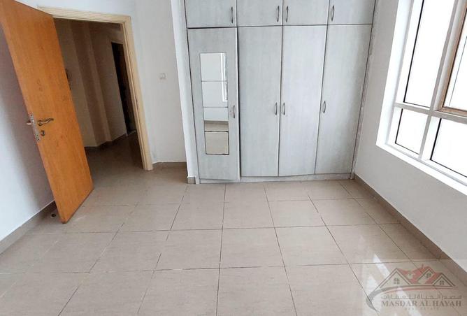 54396005 - صورة العقار 3