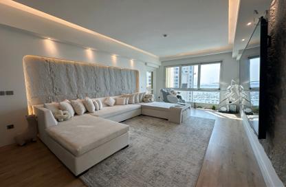 Apartment - 3 Bedrooms - 4 Bathrooms for rent in Marina Residences 3 - Marina Residences - Palm Jumeirah - Dubai Apartment - 3 Bedrooms - 4 Bathrooms for rent in Marina Residences 3 - Marina Residences - Palm Jumeirah - Dubai