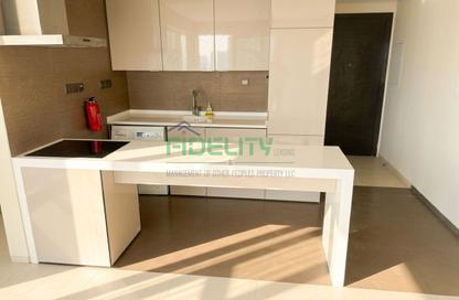 Apartment - 1 - 2 for rent in West Avenue Tower - Dubai Marina - Dubai
