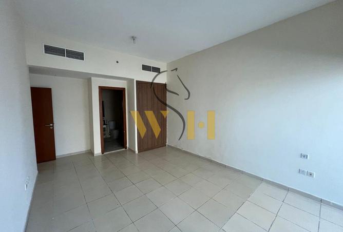 128389004 - Property Image 2