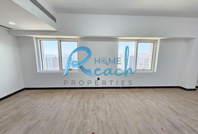 107750821 - Property Image 3