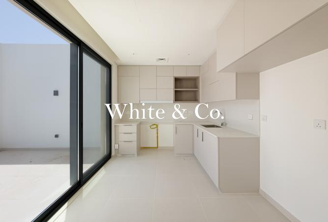 143741961 - Property Image 3