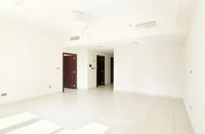 Apartment - 1 Bedroom - 2 Bathrooms for sale in Bahwan Tower Downtown - Downtown Dubai - Dubai