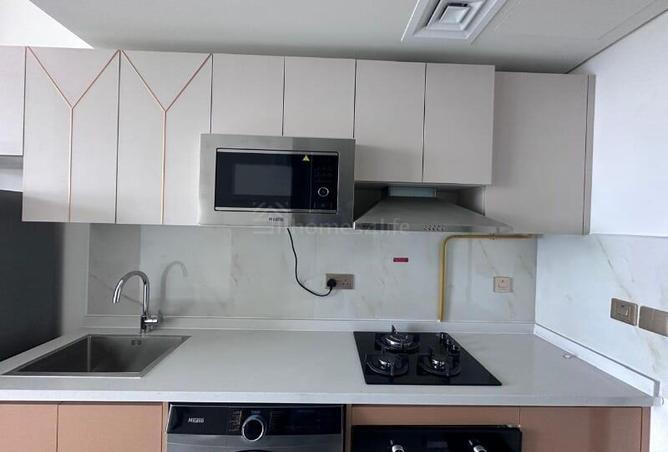 82802689 - Property Image 3