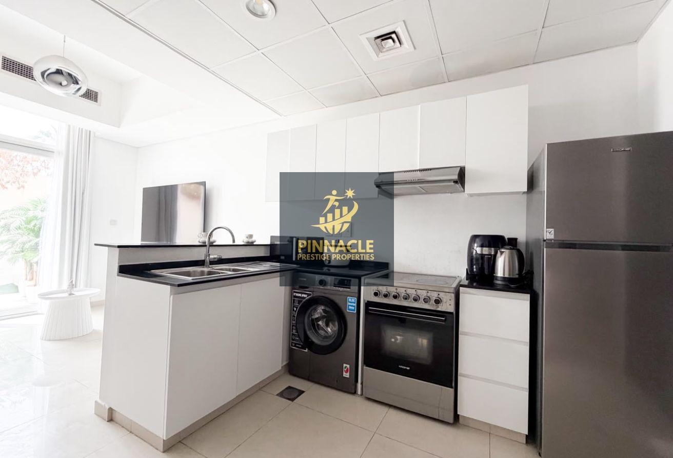 4 BR Furnished Villa in DAMAC Hills 2 photo 7