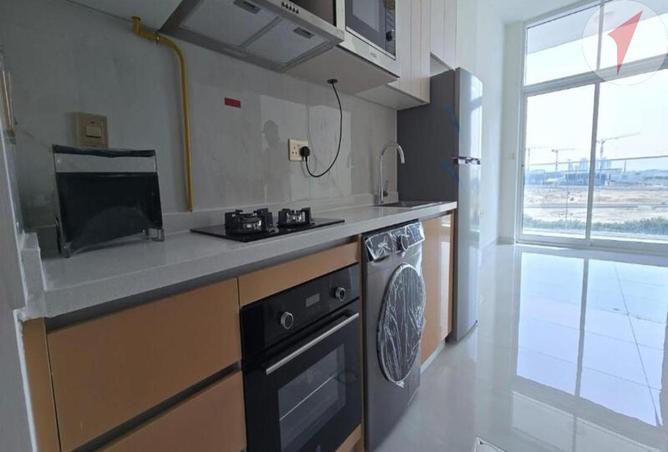 Flexible Cheques Option | Unfurnished | Vacant Now photo 3
