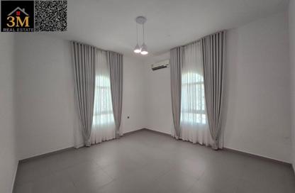 Villa - 3 Bedrooms - 3 Bathrooms for rent in Al Jurf 2 - Al Jurf - Ajman Downtown - Ajman