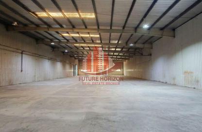 Warehouse - Studio for rent in Jebel Ali Industrial - Jebel Ali - Dubai