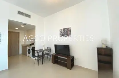 Apartment - 1 Bathroom for sale in UNA Apartments - Town Square - Dubai Apartment - 1 Bathroom for sale in UNA Apartments - Town Square - Dubai