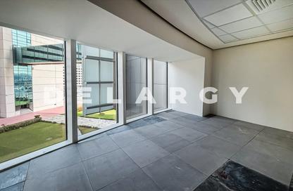 Office Space - Studio - 1 Bathroom for rent in Park Place Tower - Sheikh Zayed Road - Dubai