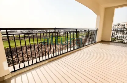 Apartment - 2 Bedrooms - 4 Bathrooms for rent in Views F - Yas Golf Collection - Yas Island - Abu Dhabi