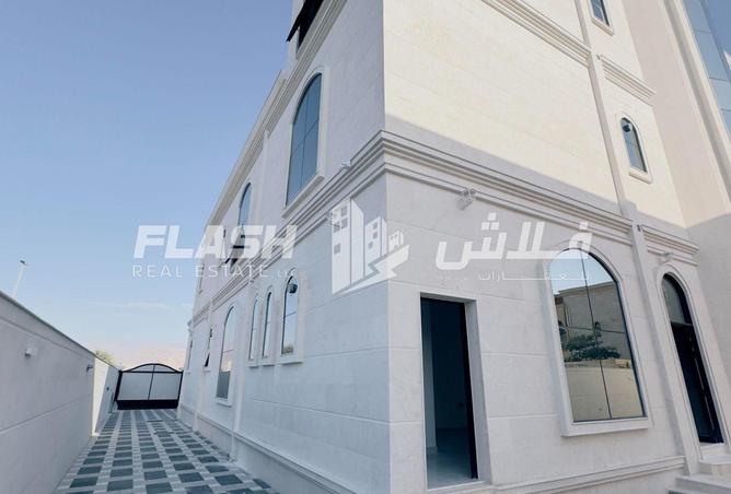 138327004 - Property Image 2