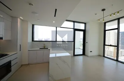 شقة - 2 غرف نوم - 2 حمامات للبيع في بن غاطي جارديني - منطقة 11 - قرية جميرا الدائرية - دبي