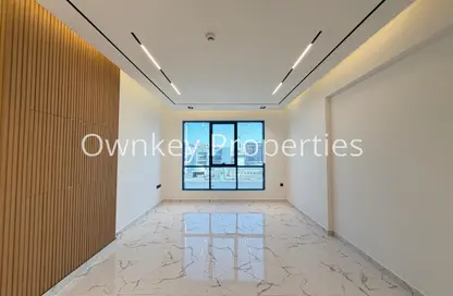 شقة - غرفة نوم - 2 حمامات للايجار في بناية الأمير - ارجان - دبي