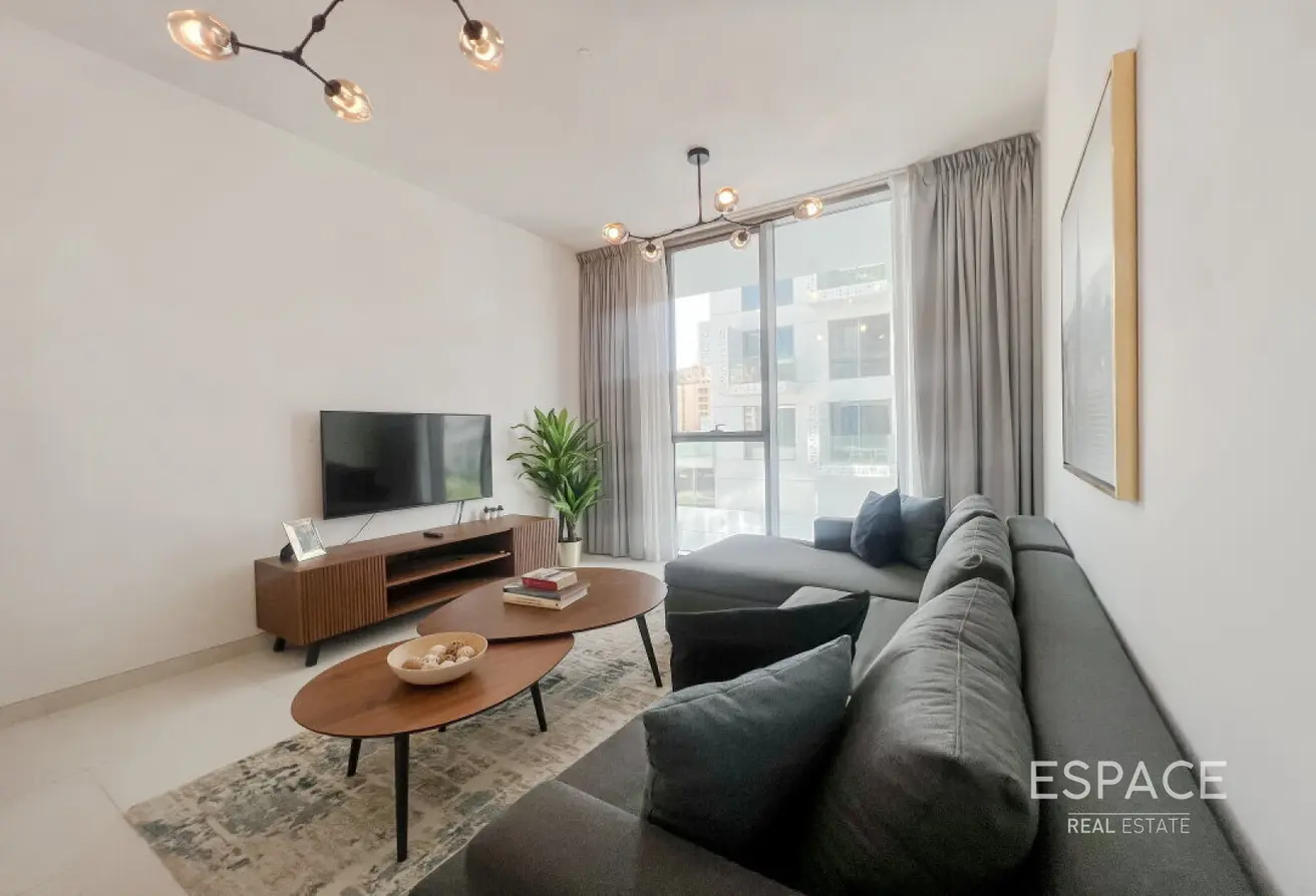 162323200 - Property Main Image