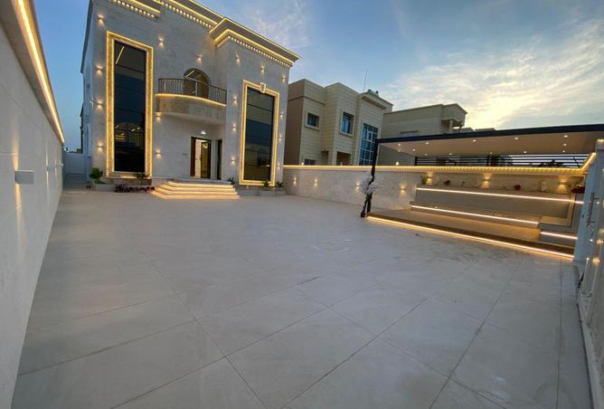 53573115 - صورة العقار 2