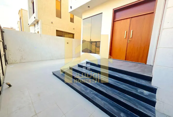 70284993 - صورة العقار 3