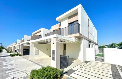 Villa - 4 Bedrooms - 5 Bathrooms for rent in Elan - Tilal Al Ghaf - Dubai