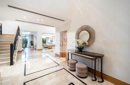 Villa - 5 Bedrooms - 7 Bathrooms for rent in Jumeirah Zabeel Saray - The Crescent - Palm Jumeirah - Dubai