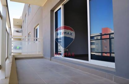 Apartment - 2 Bedrooms - 2 Bathrooms for rent in Tower 1 - Al Reef Downtown - Al Reef - Abu Dhabi
