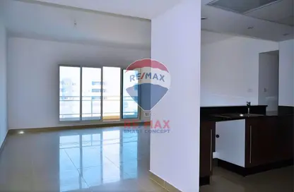 Apartment - 2 Bedrooms - 2 Bathrooms for rent in Tower 1 - Al Reef Downtown - Al Reef - Abu Dhabi