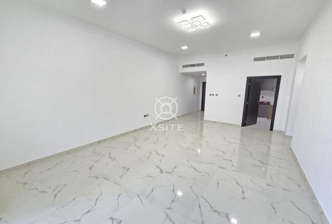 53589852 - صورة العقار 3