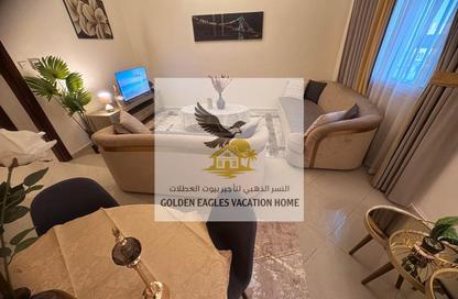 Apartment - 2 Bedrooms - 2 Bathrooms for rent in Canal Star Tower - Al Majaz 3 - Al Majaz - Sharjah Apartment - 2 Bedrooms - 2 Bathrooms for rent in Canal Star Tower - Al Majaz 3 - Al Majaz - Sharjah