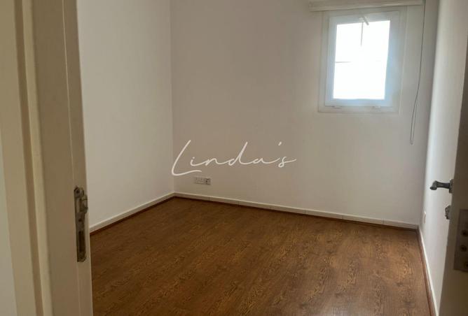 93993399 - Property Image 3