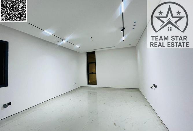 72719143 - Property Image 3