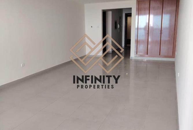 73878095 - Property Image 3