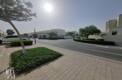 Townhouse - 4 Bedrooms - 4 Bathrooms for rent in Naseem Townhouses - Town Square - Dubai