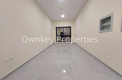 Apartment - Studio - 1 for rent in Al Karama Sqaure - Al Karama - Bur Dubai - Dubai