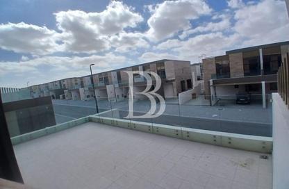 Villa - 4 Bedrooms - 5 Bathrooms for rent in Viridian at the Fields - The Fields - District 11 - Mohammed Bin Rashid City - Dubai Villa - 4 Bedrooms - 5 Bathrooms for rent in Viridian at the Fields - The Fields - District 11 - Mohammed Bin Rashid City - Dubai