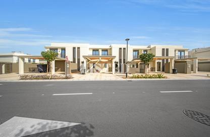 Villa - 3 Bedrooms - 4 Bathrooms for rent in Falcon Island North - Falcon Island - Al Hamra Village - Ras Al Khaimah