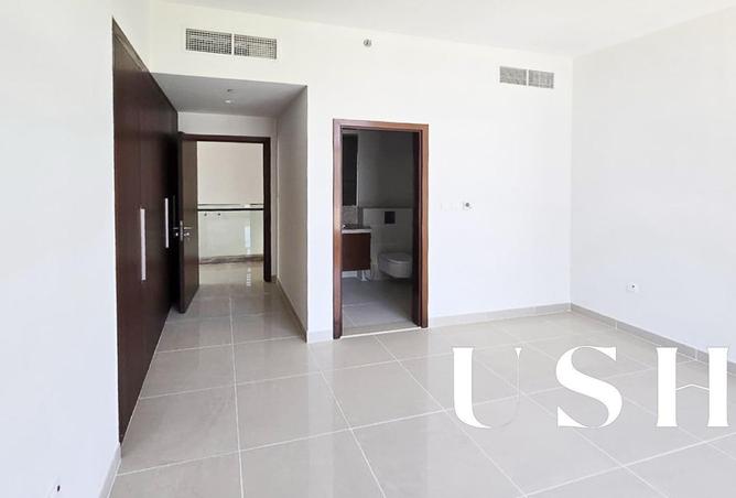 98698689 - Property Image 3