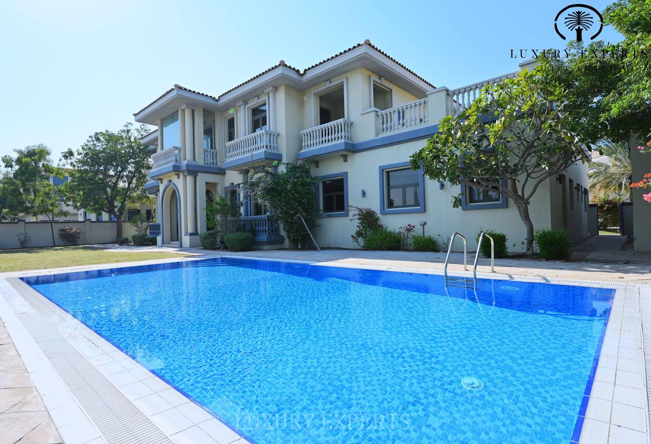 6BR Great Rotunda I Marina View I Beach