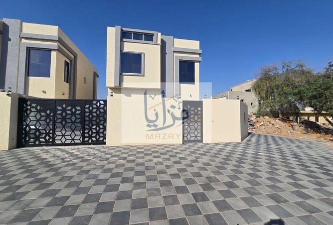 88737670 - Property Image 3