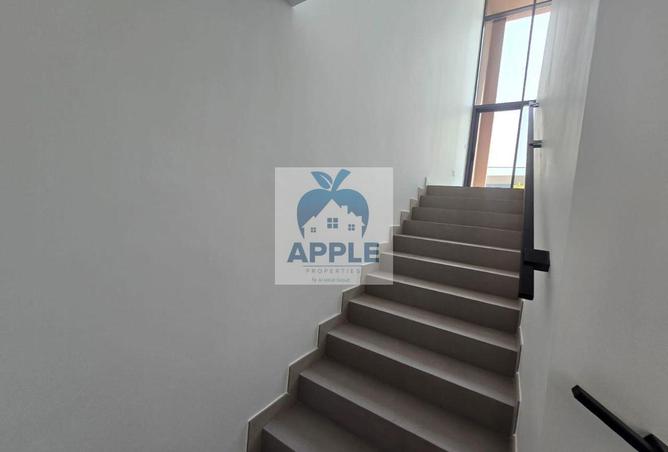 99957437 - صورة العقار 3