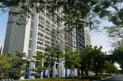 Apartment - 2 Bedrooms - 3 Bathrooms for rent in The Boulevard 3 - Aljada - Sharjah