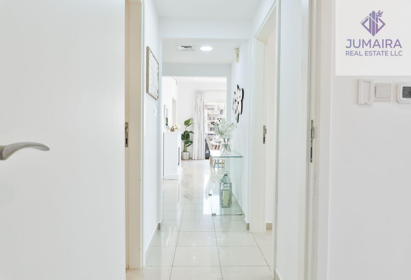 2 Bedroom | Fully Furnished | Full view of water