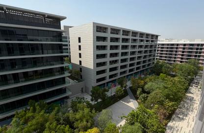 Apartment - 2 Bedrooms - 3 Bathrooms for sale in Aljada - Sharjah
